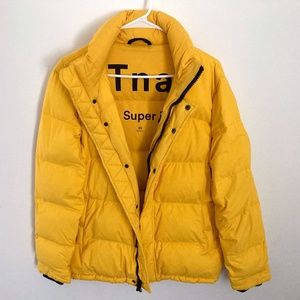 The Super Puff in Golden Yellow